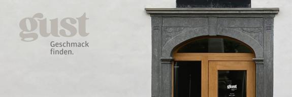 Ladenbeschriftung gust